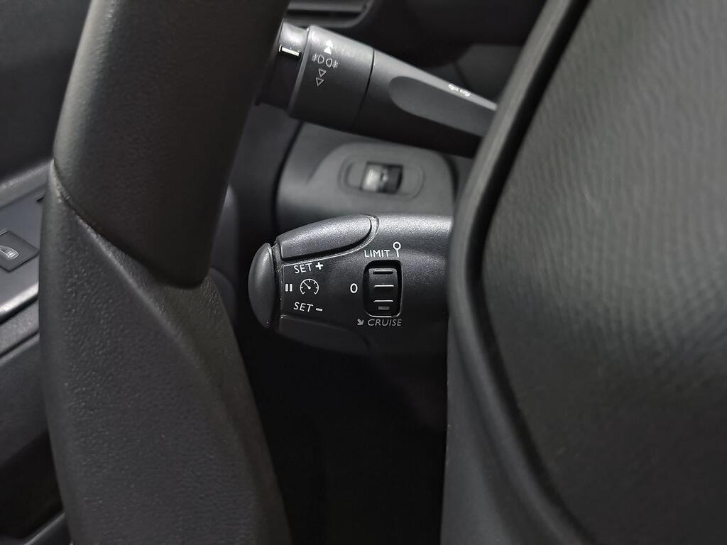 Peugeot Partner 1.5 BLUEHDI 100 PRO STANDARD 3P 600 KGS 16