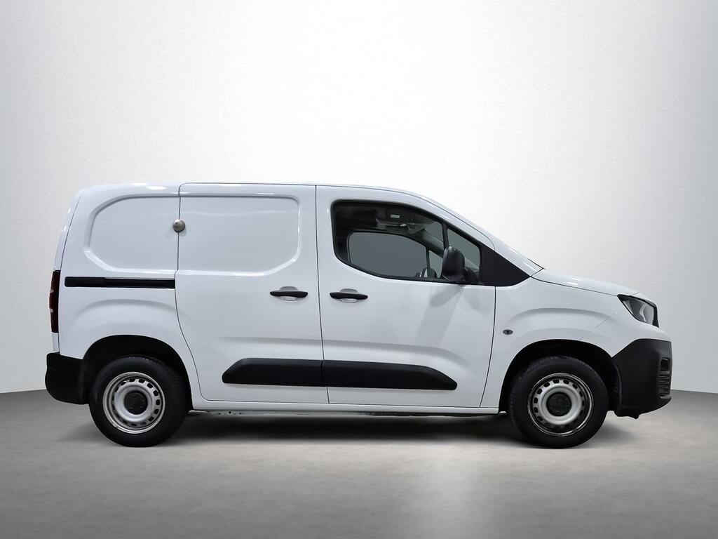 Peugeot Partner 1.5 BLUEHDI 100 PRO STANDARD 3P 600 KGS 3