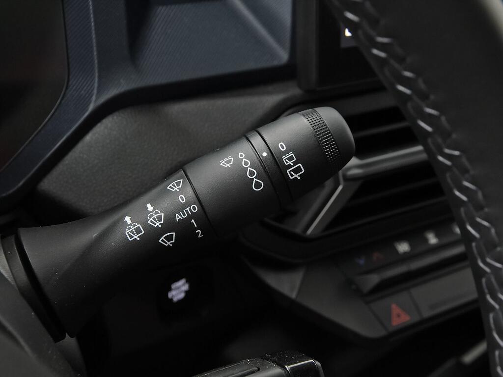 Dacia Duster Journey HYBRID 105kW (140CV) 4X2 17