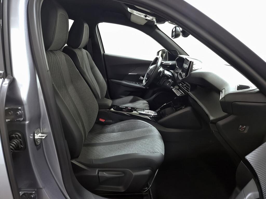 Peugeot 2008 Allure Puretech 130 S&S EAT8 7