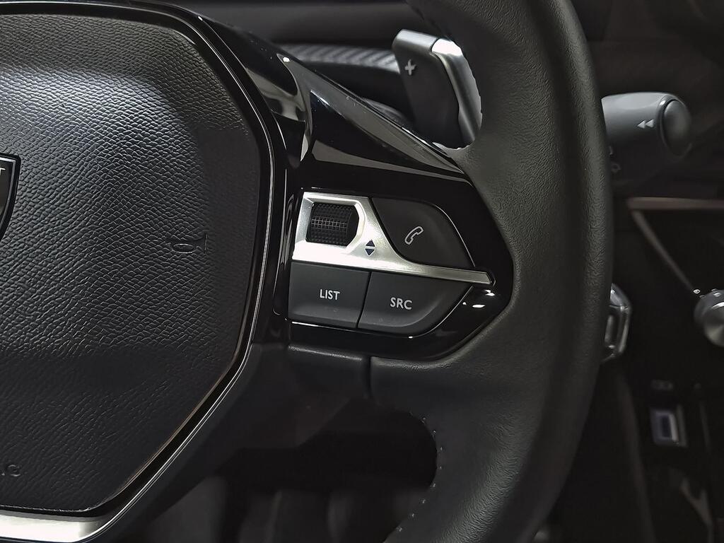 Peugeot 2008 Allure Puretech 130 S&S EAT8 18