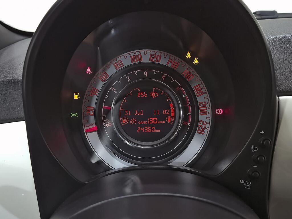 Fiat 500 Cult 1.0 Hybrid 51KW (70 CV) 13