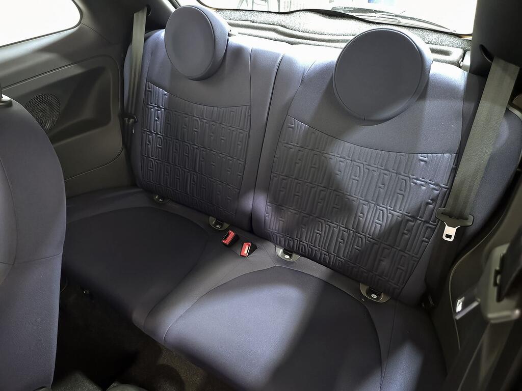 Fiat 500 Cult 1.0 Hybrid 51KW (70 CV) 9
