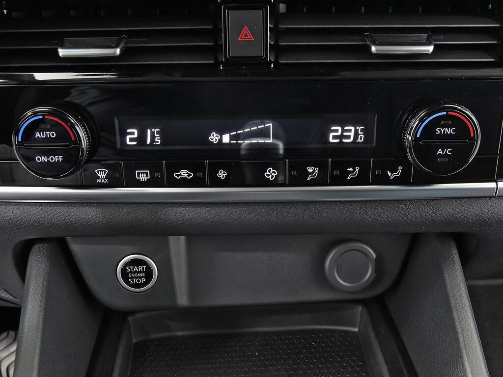 Nissan Qashqai DIG-T 103kW (140CV) mHEV 4x2 Acenta 27