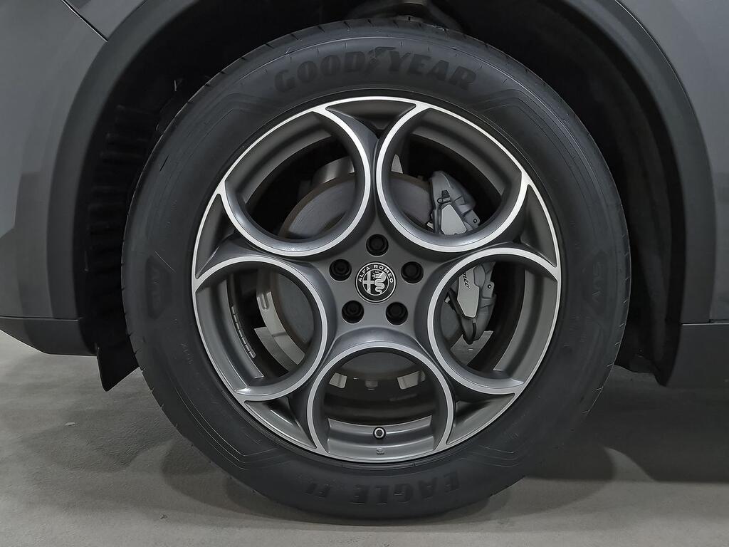 Alfa Romeo Stelvio 2.2 Diesel 118kW (160CV) SPRINT RWD 10