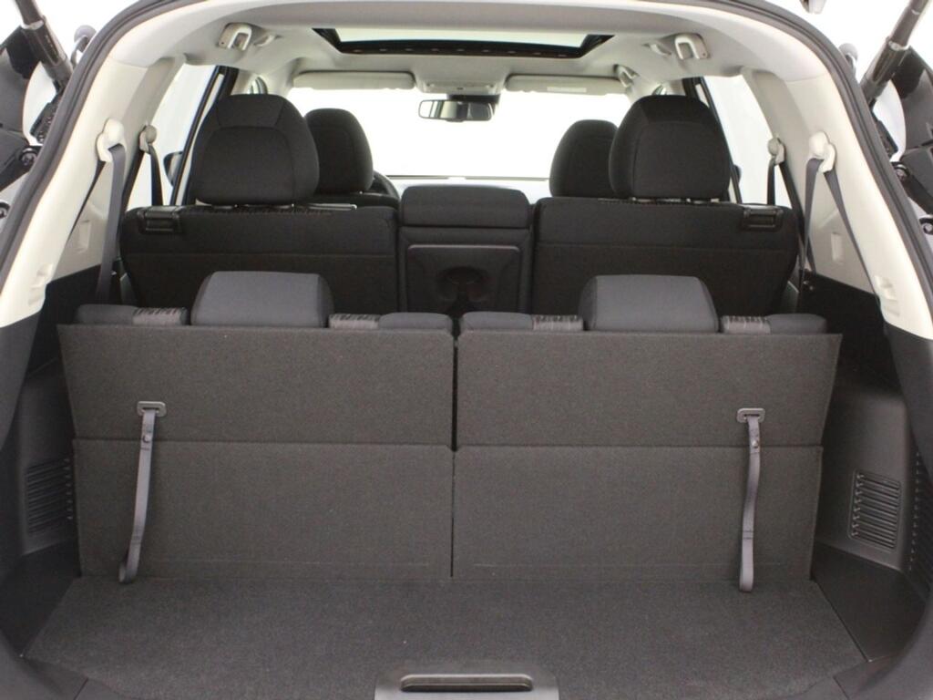 Nissan X-Trail 7P dCi 110 kW (150 CV) E6D CVT N-CONNE. 30